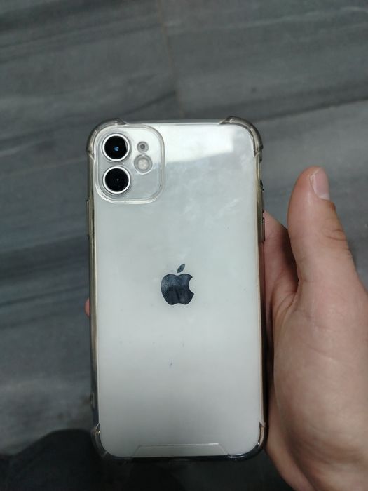 Айфон 11 идеальный 128гб