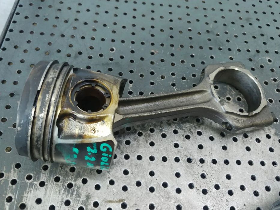 piston cu biela 2.2 d 55284529  alfa romeo giulia stelvio