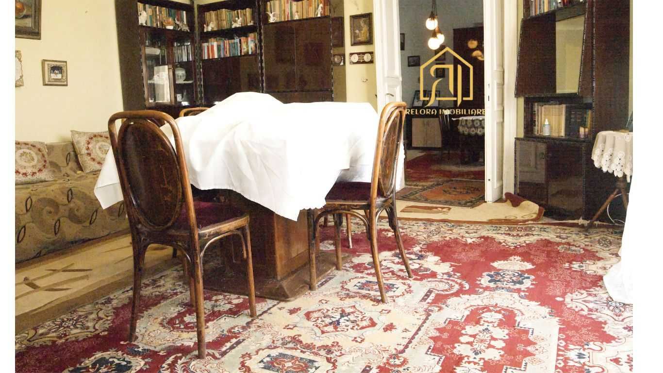 Casa de vanzare in Husi in Centru