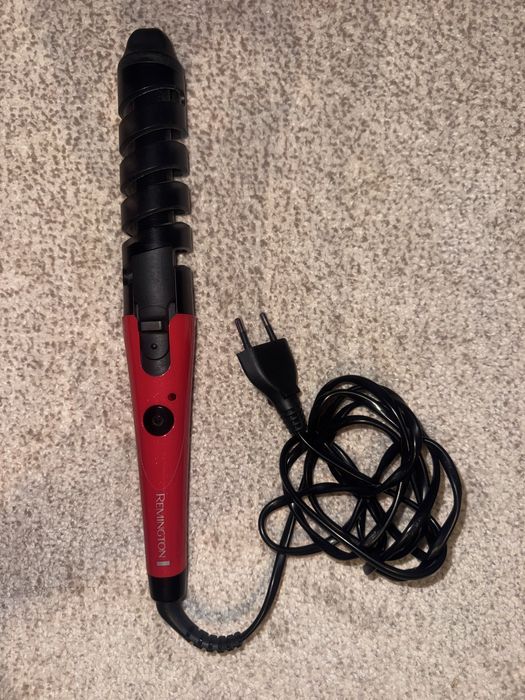 Ondulator de par Remington si placa pentru creponat Babyliss