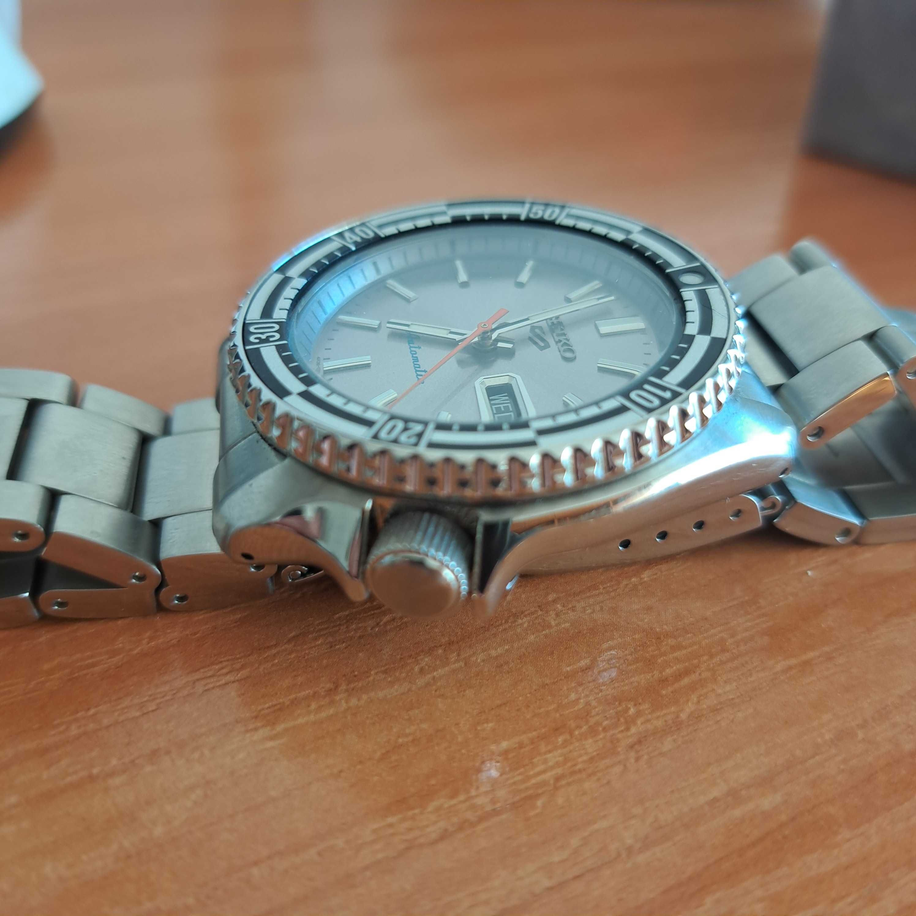 Seiko 5, автоматик, гаранция 2г