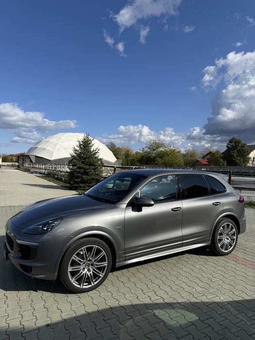Porsche Cayenne, Pachet GTS, 21”, istoric, pano, 360*, Led, Tva incl