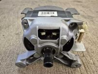 Motor masina de spalat Whirlpool 7 pini MCA38/64-148/WHE21 cod / R27
