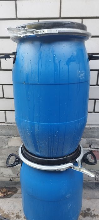 Пластиковые бочки из пищевого материала