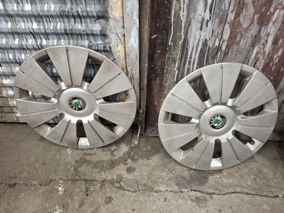 Тасове за шкода 15 цола. Оригинални  60лв.