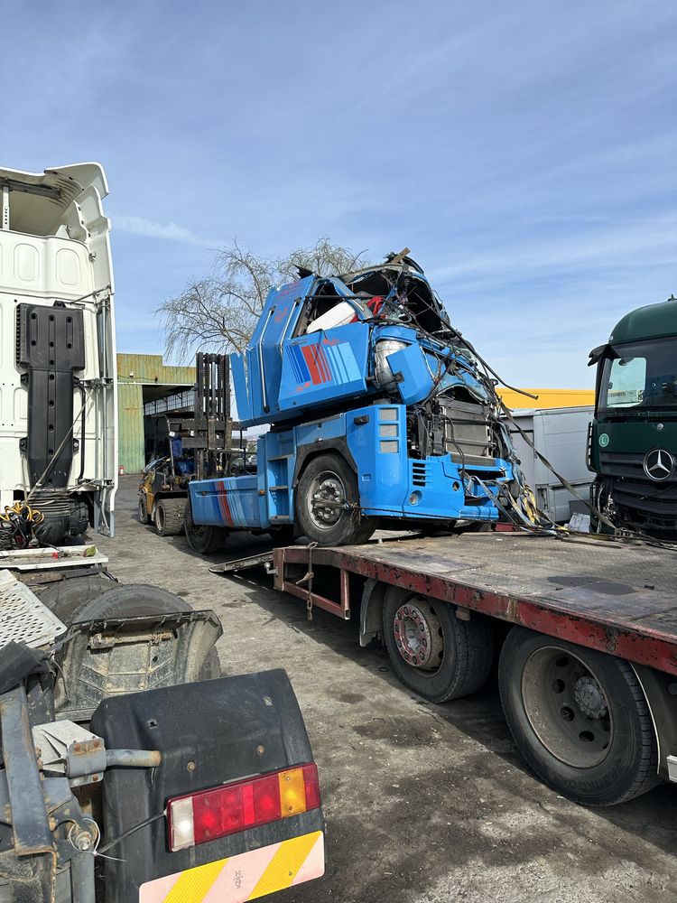 vand piese renault magnum euro 5