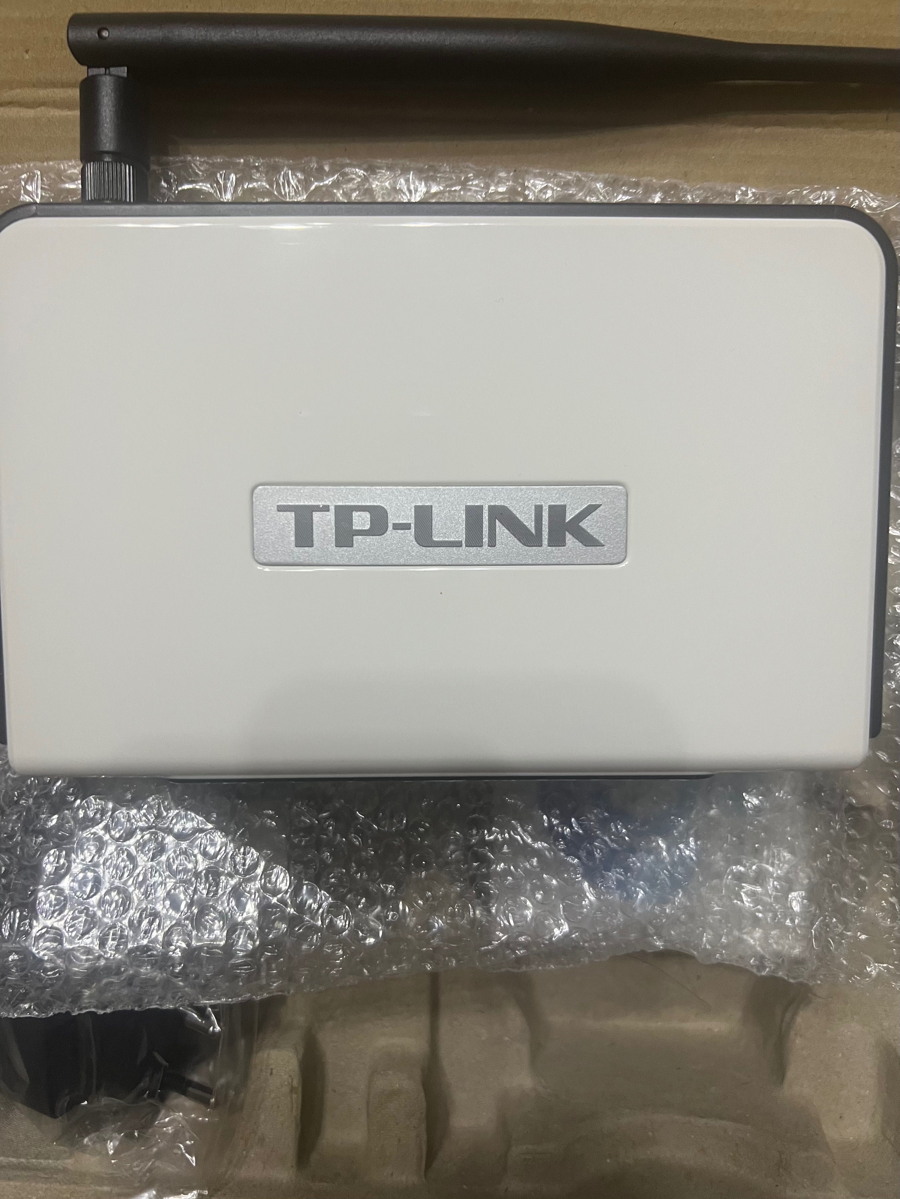 Wi-Fi modem TP-LINK model-TL-WR743ND