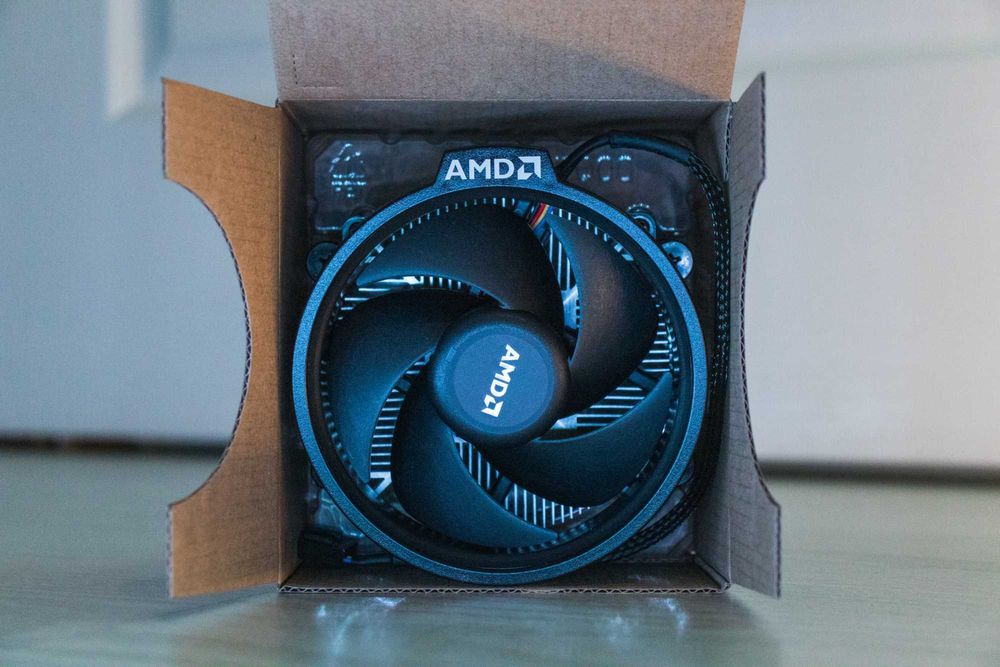 Cooler Procesor AMD Ryzen - Wraith Stealth (Nou)