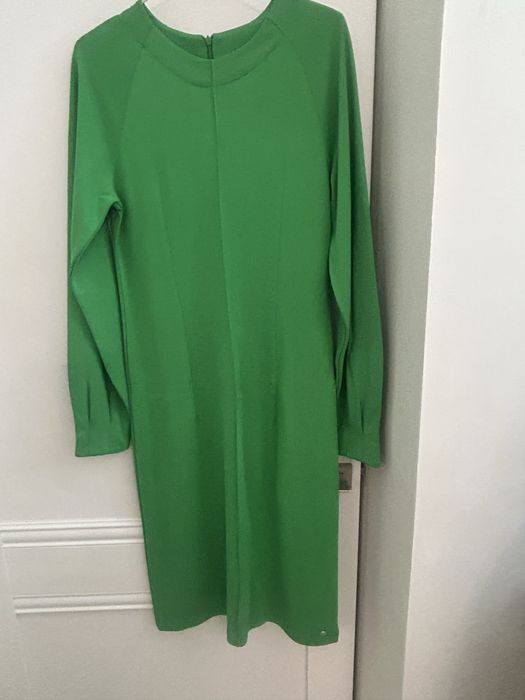 Продам платье размер 44