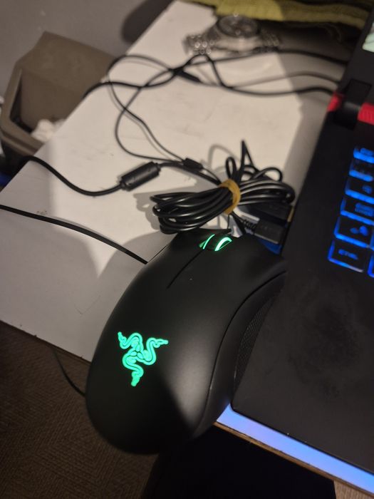 Мижка Razer Deathadder Essentials