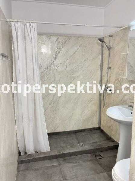 Продава се Тристаен апартамент в Пловдив, Христо Смирненски - 65 кв.м за 1808 €/кв.м - Снимка #10