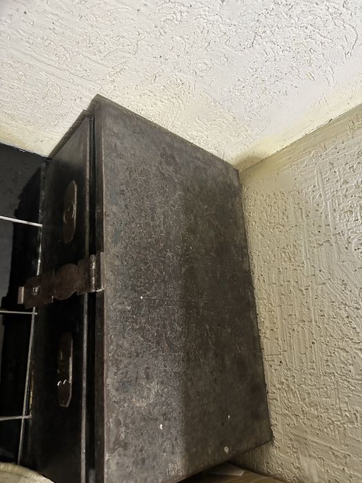 Антикварний сундук 1900 г