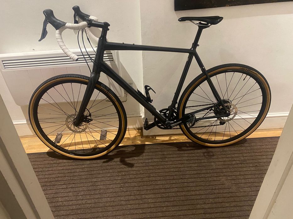 Bicicleta cannondale topstone 3