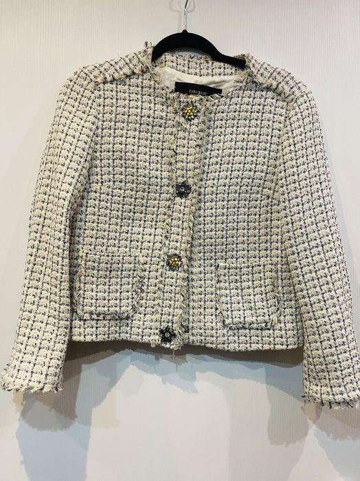 Красиво сако с копчета с мъниста Зара Zara