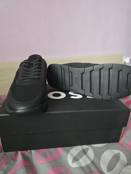 Маратонки BOSS Titanium