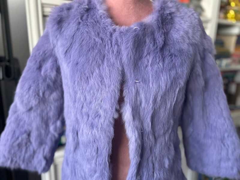 Haină de blană mov/liliachie din blană naturală – mărimea S