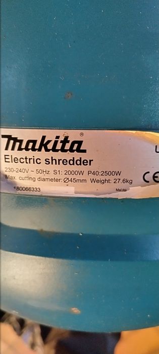 Tocător crengi Makita