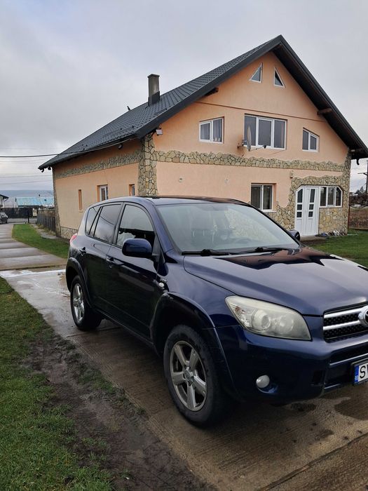 Toyota rav4 4x4 2007 2.2 disel 177 cp 4x4 la buton