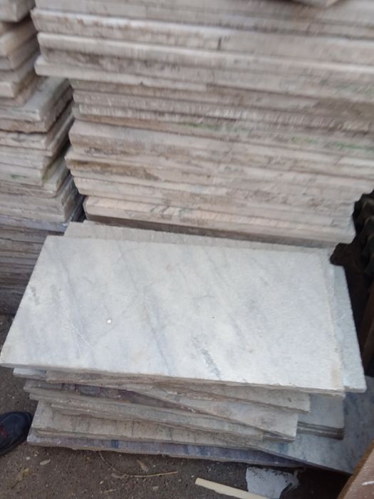 Продажа окон  металлические двери  мрамор плита керамо гонит