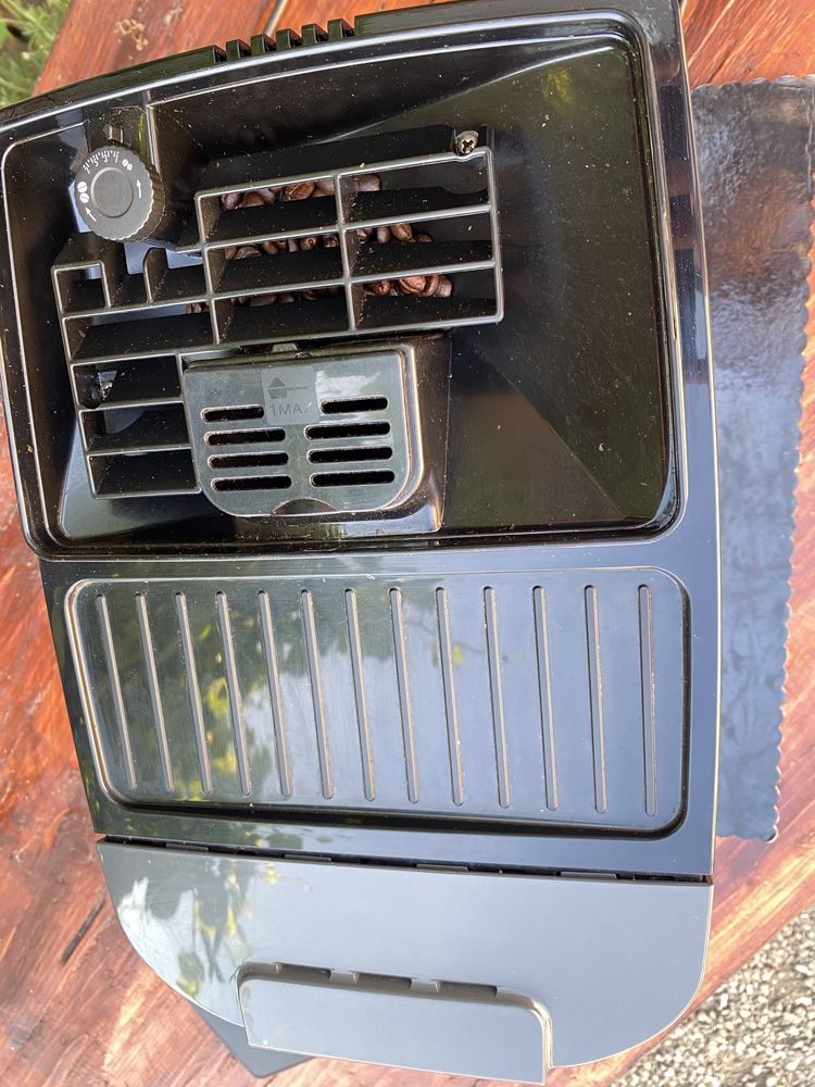 Espressor automat De’Longhi Magnifica Start.