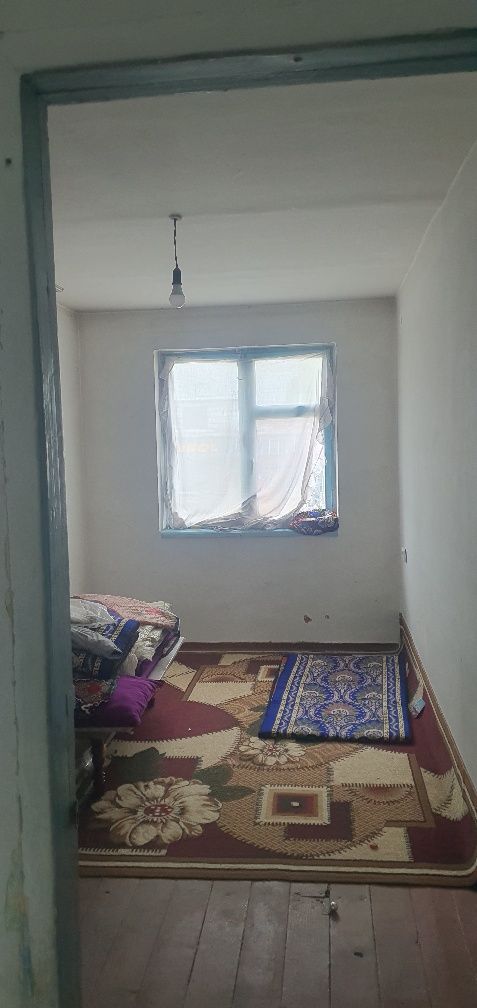 Quva sentrda kvartira sotiladi tez tibbiy yonida biroz kami bor