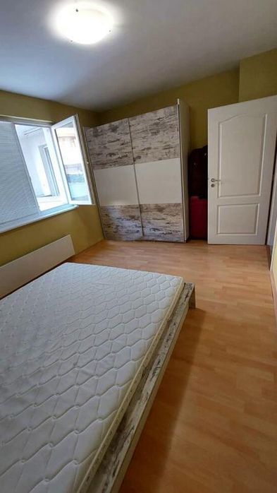 Дава се под наем Двустаен апартамент в Пловдив, Гагарин - 70 кв.м за 425 € - Снимка #3