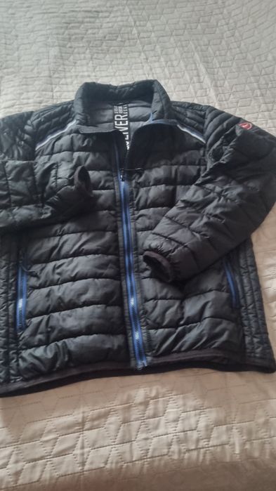 Vând geacă băieți S.Oliver