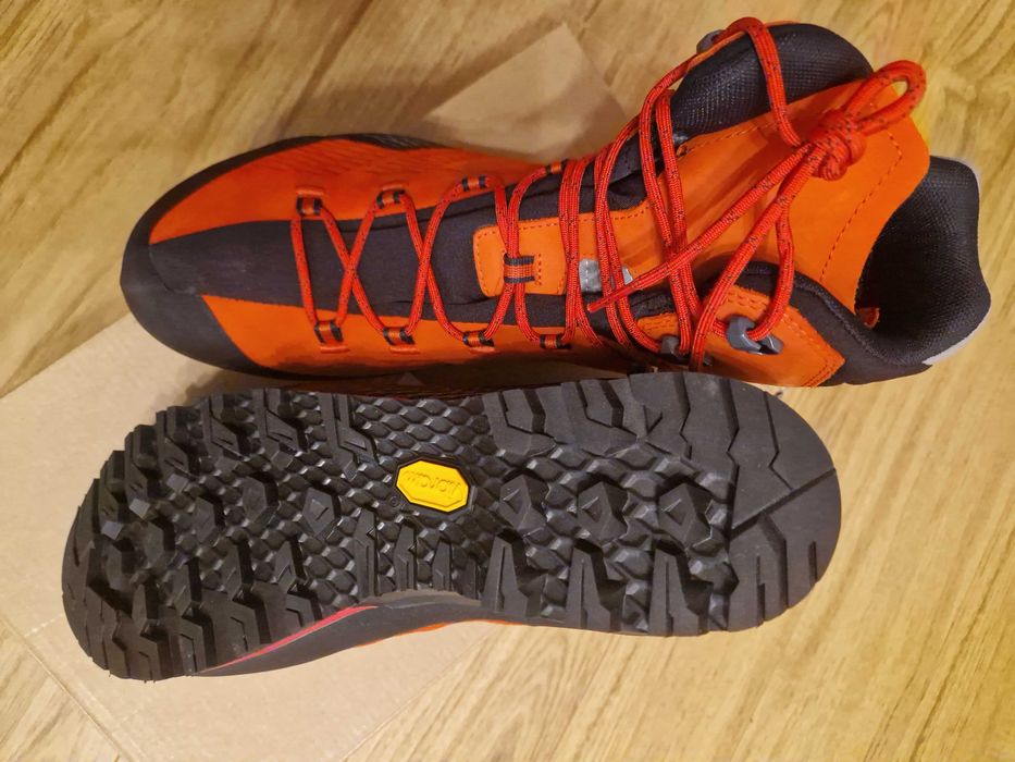Bocanci munte Mammut Goretex, waterproof, la sportiva,scarpa,zamberlan