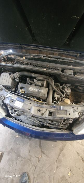 Опел мерива 1.7 цдти на части