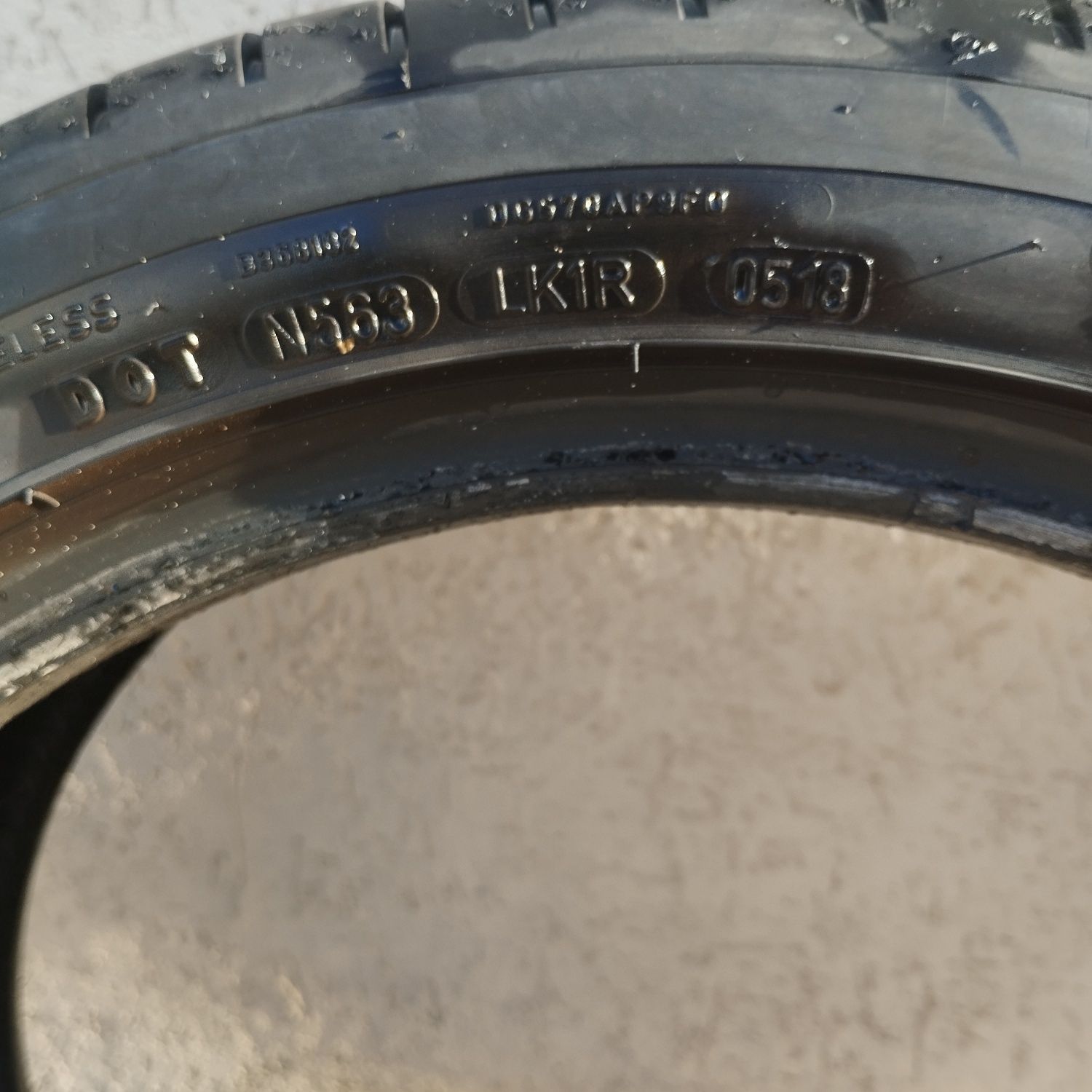 Продавам летни гуми DUNLOP SPORT MAXX