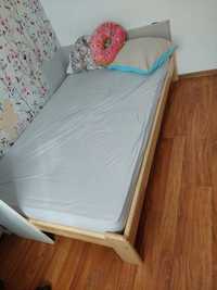 Vând pat de dormitor cu saltea