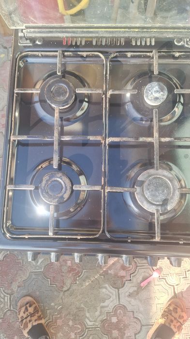 Продам газ плиту б/у