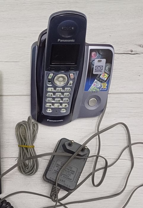 Радиотелефон Panasonic безпроводной