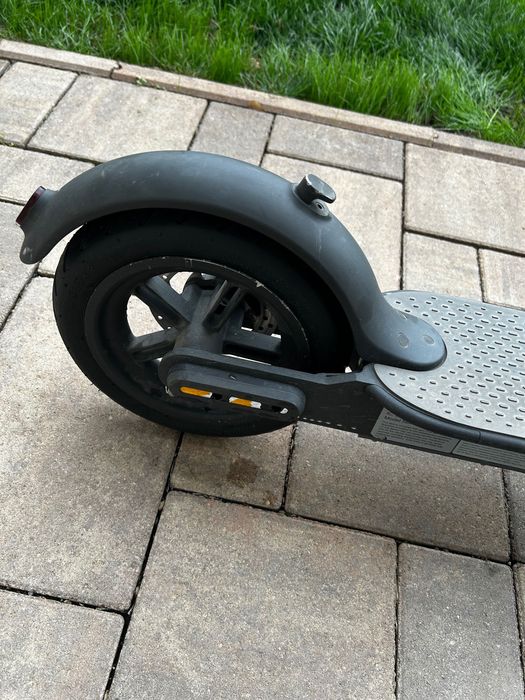 Trotineta electrica Xiaomi Mi (pret foarte bun)