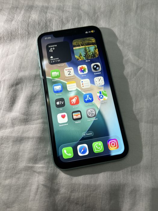 Продам IPhone 11 64 gb