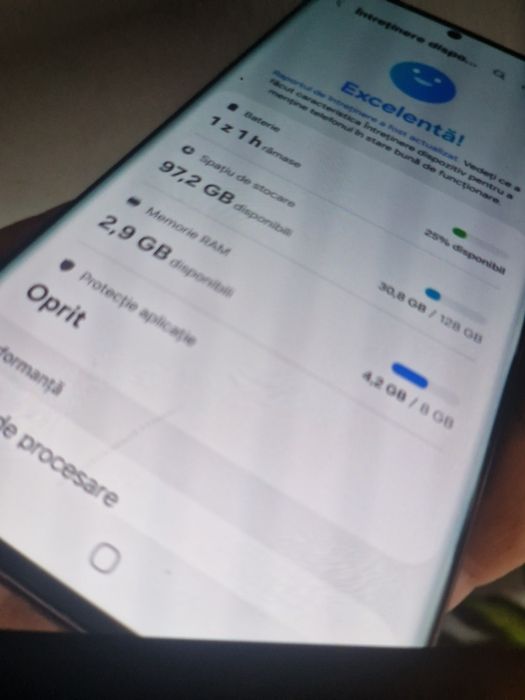 Samsung S22 Ultra.  128Gb 8Gb dualsim