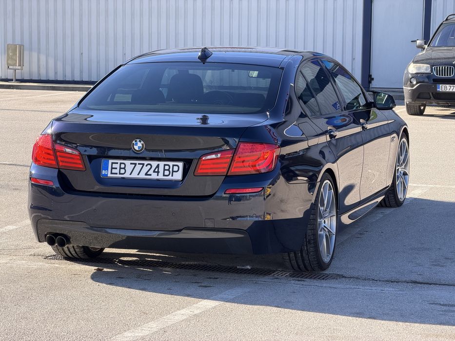 BMW F10 530D Задно. Задно завиване.
