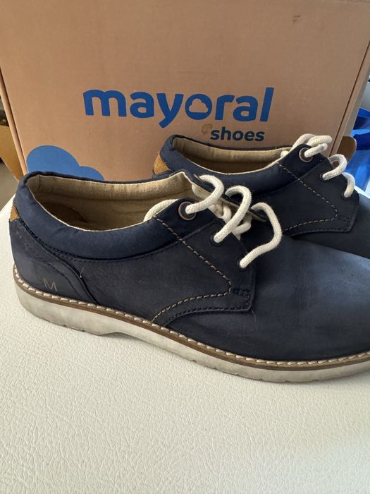 Детски официални обувки “mayoral”
