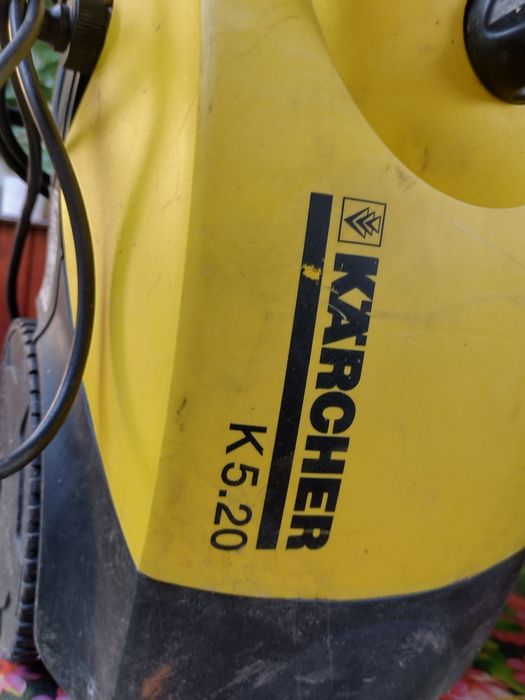 Aparate de curățat KARCHER