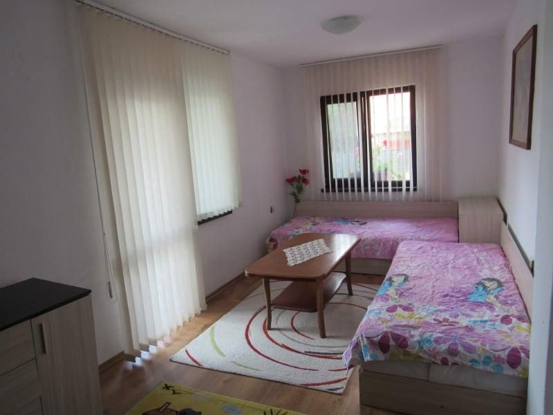 Дава се под наем Тристаен апартамент в Бургас, Сарафово - 94 кв.м за 408 € - Снимка #2