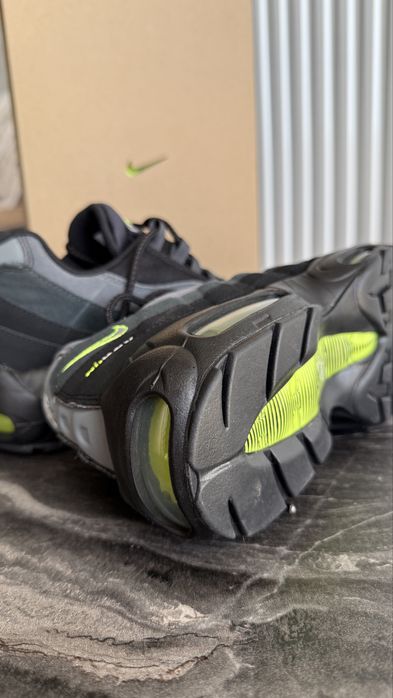 Vand Nike air max noi