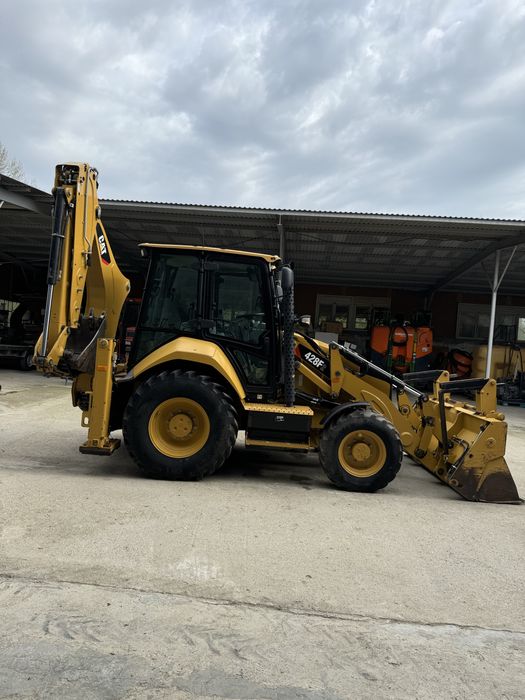 2017 CAT 428 F2 unic proprietar