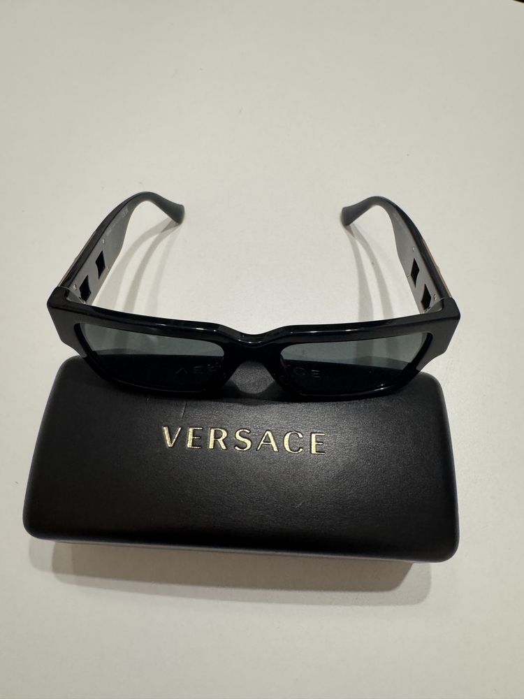 Versace Medusa Deco Sunglasses слънчеви очила Black + gold