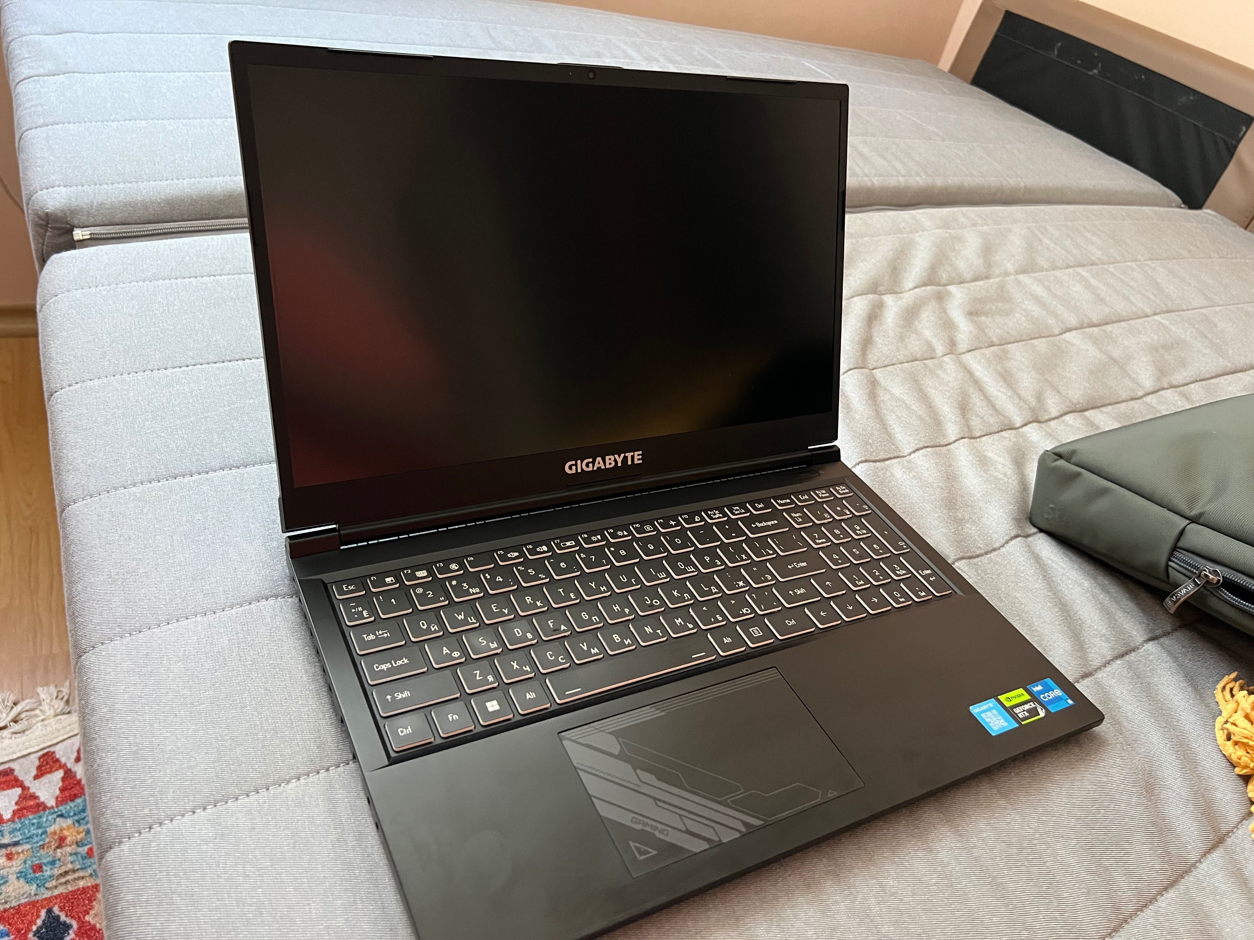 Геймърски лаптоп gigabyte g5 kf