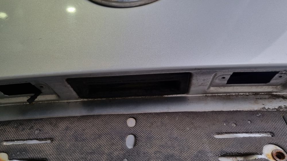 Haion cu luneta vw touareg 2002-2010