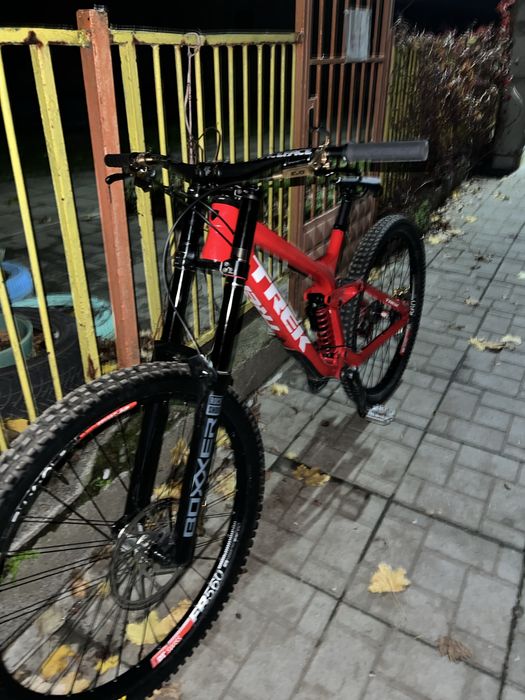 Trek session 9.9 29” X01 carbon. може и на части!