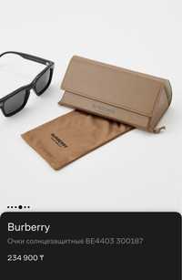 Солнцезащитные очки Burberry