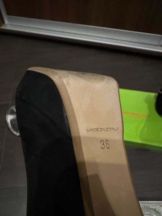 Елегантни Италиански Дамски сандали 38 номер