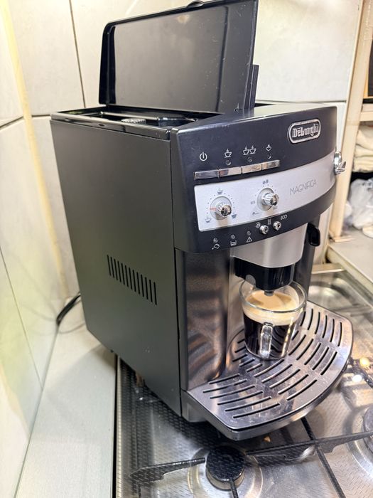 Expresor DeLonghi Magnifica ESAM 3000.B EX1: