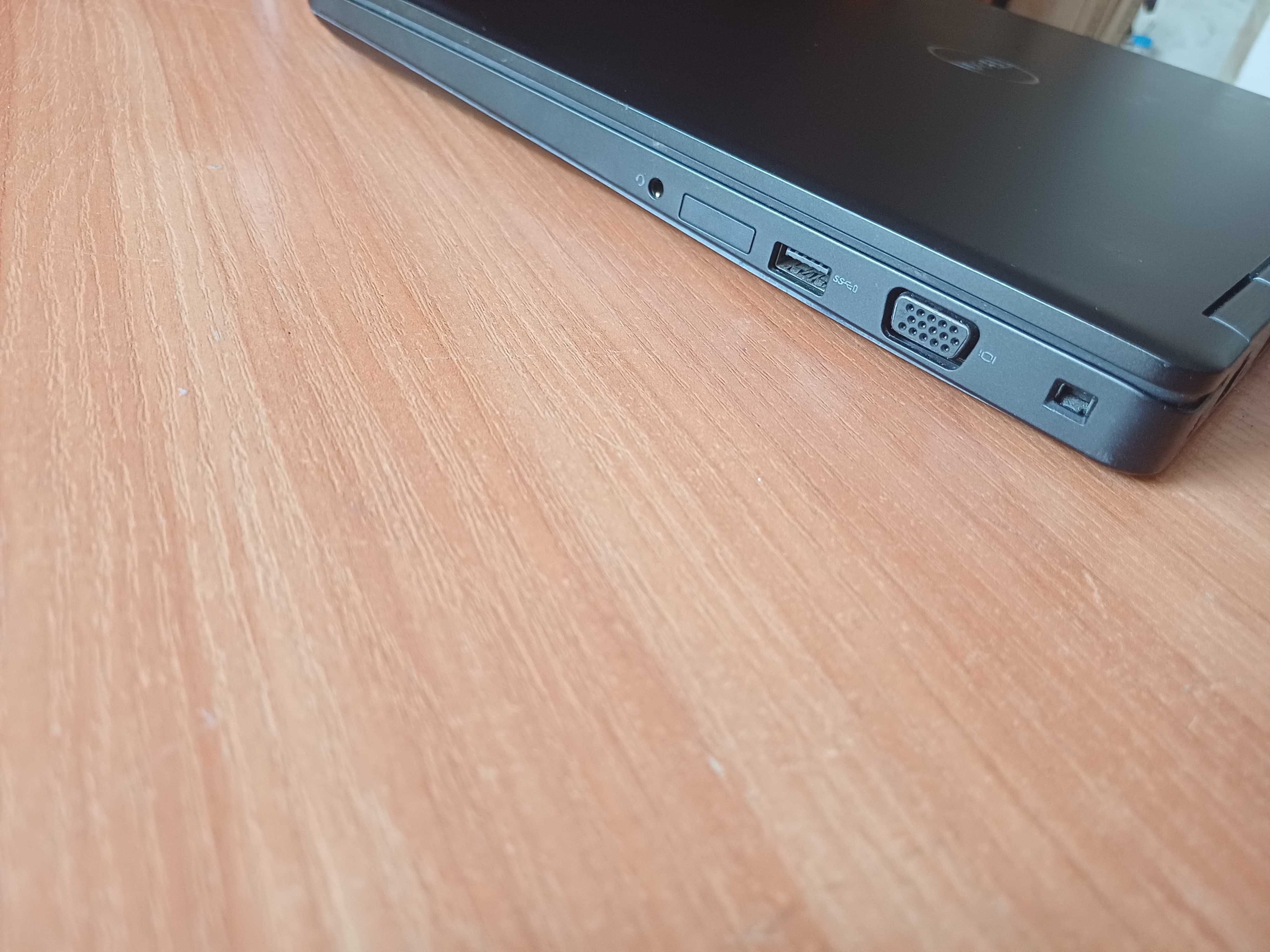 15.6' FHD IPS Dell Precision  i7-8750H/16GB DDR4/256 NVme бат. 5 часа